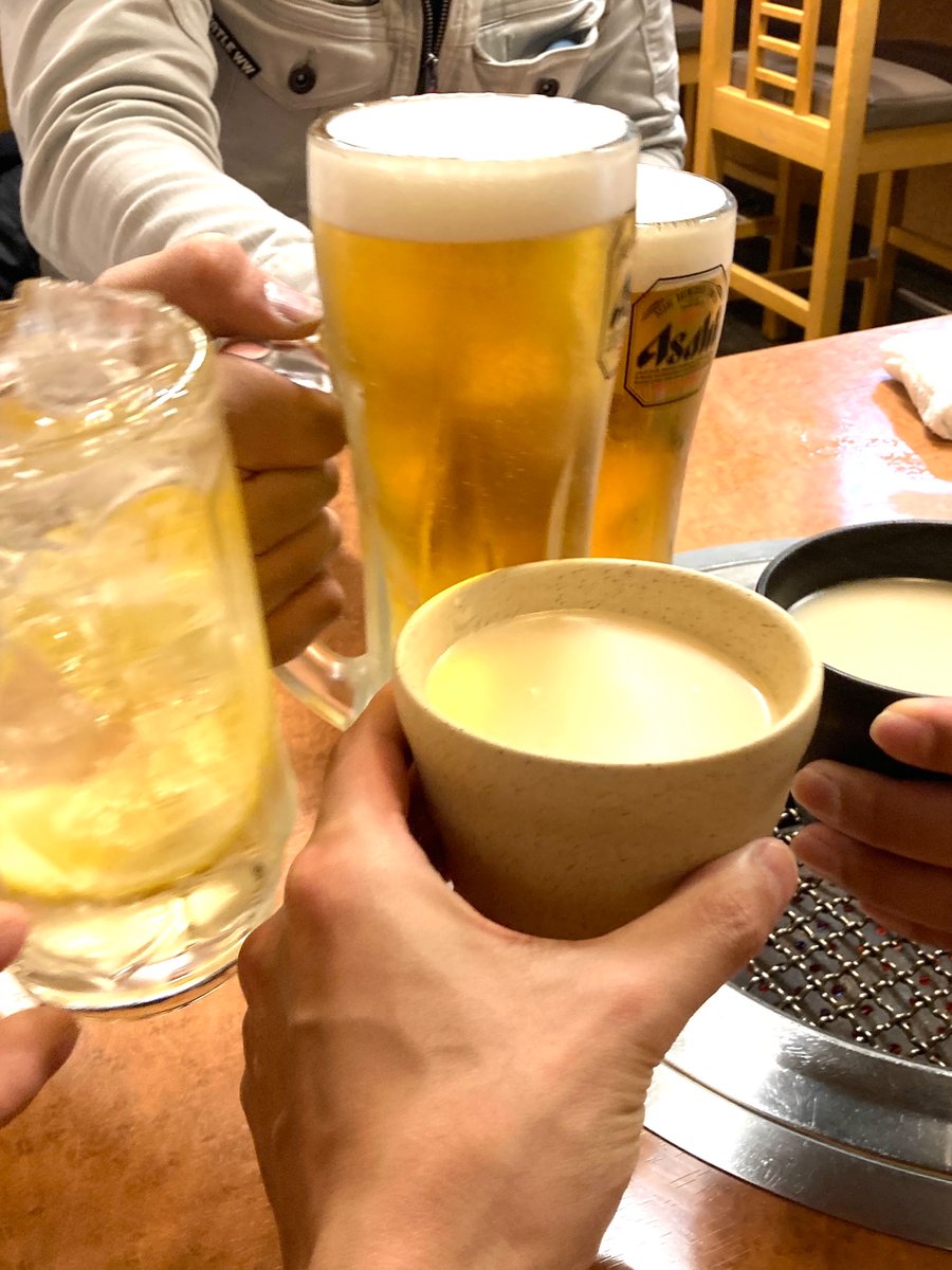 「パパ友100人できるかな？」
ブログ更新しました。
egao-design.jp/photocafe/2025…

🔸トピックス
・パパたちの乾杯
・子どもが赤ちゃんの時は孤独感が強かった
・パパ友100人できるかな？
