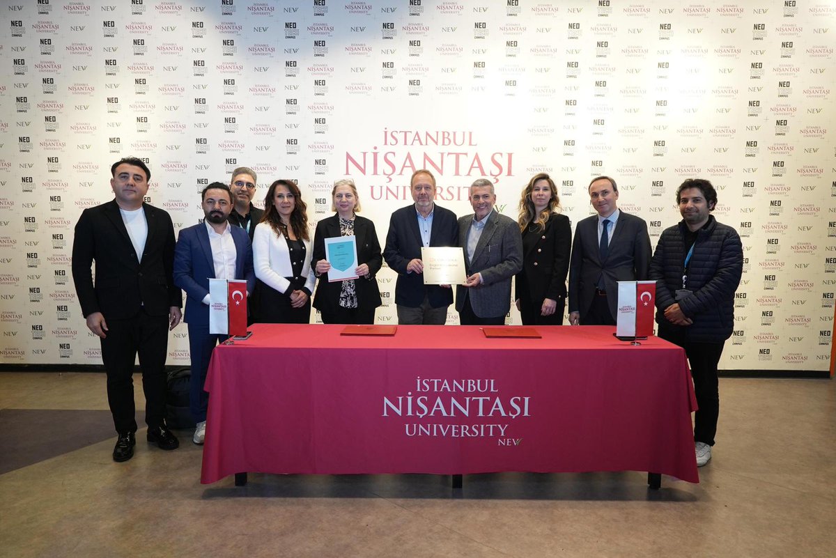 LeventUysalNEV's tweet photo. Cambridge Üniversitesi ile önemli bir iş birliğine imza attık! 🎓 

İstanbul Nişantaşı Üniversitesi, dünyanın en saygın eğitim kurumlarından Cambridge Üniversitesi’ne bağlı Cambridge University Press & Assessment ile eğitim ortağı oldu.

Bu anlaşma, @CambPressAssess'in Türkiye’de bir üniversite ile yaptığı ilk iş birliği olmasıyla da ayrı bir önem taşıyor.

İngilizce eğitiminde Cambridge kalitesini öğrencilerimizle buluşturmanın gururunu yaşıyoruz.

@NisantasiEdu @Cambridge_Uni 
#İstanbulNişantaşıÜniversitesi #CambridgeUniversity #CambridgeEnglish