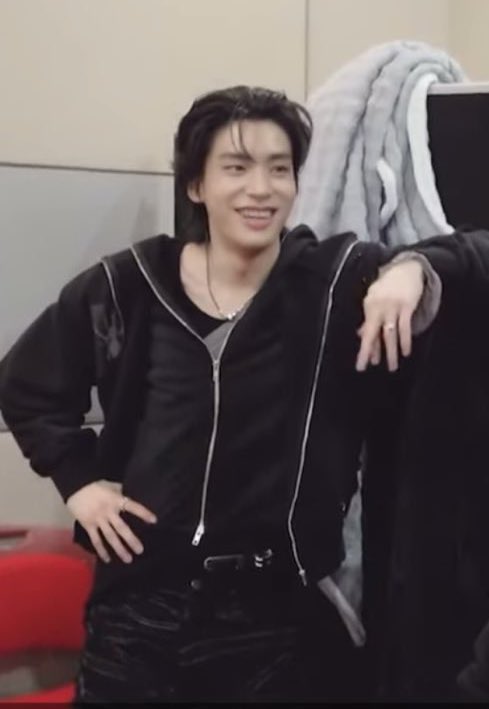 นักบอลเก่าไม่ทิ้งลาย ยืนแบบนี้ตลอดไป