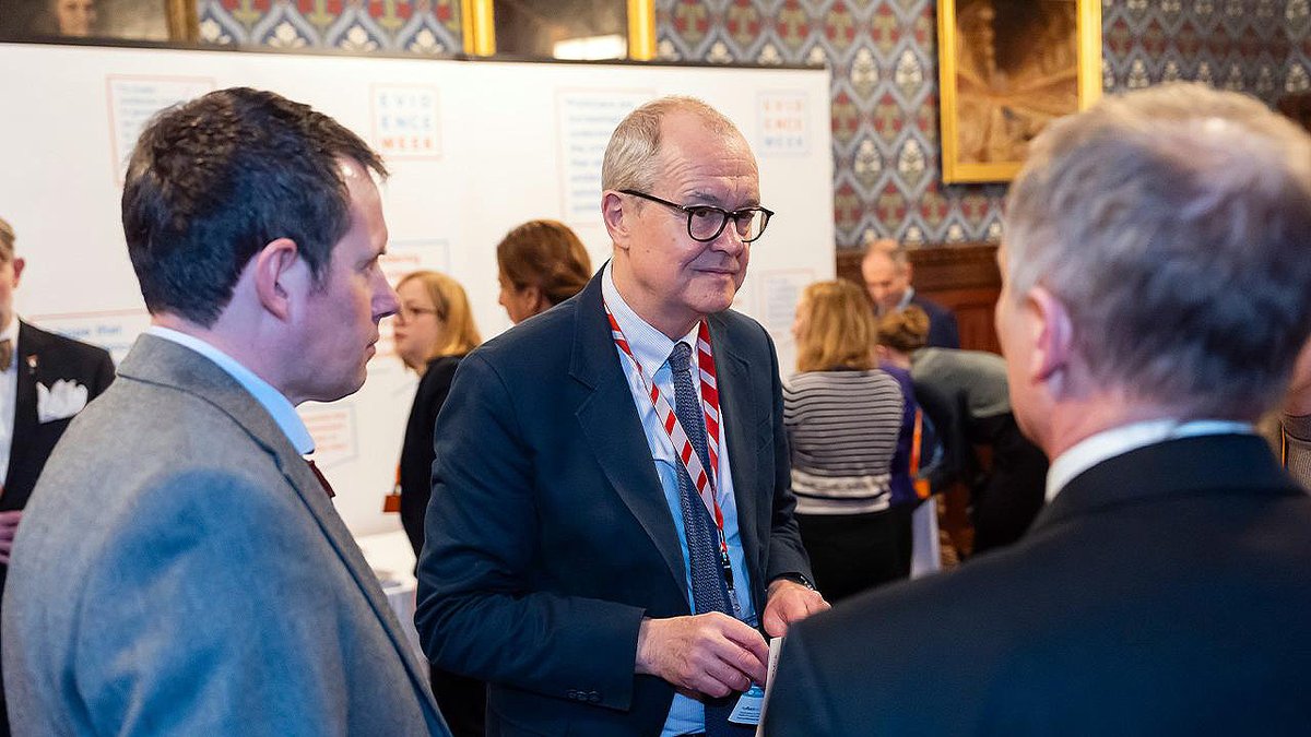 Researchers connect with University policy makers and advisers at Evidence Week plymouth.ac.uk/news/researche…