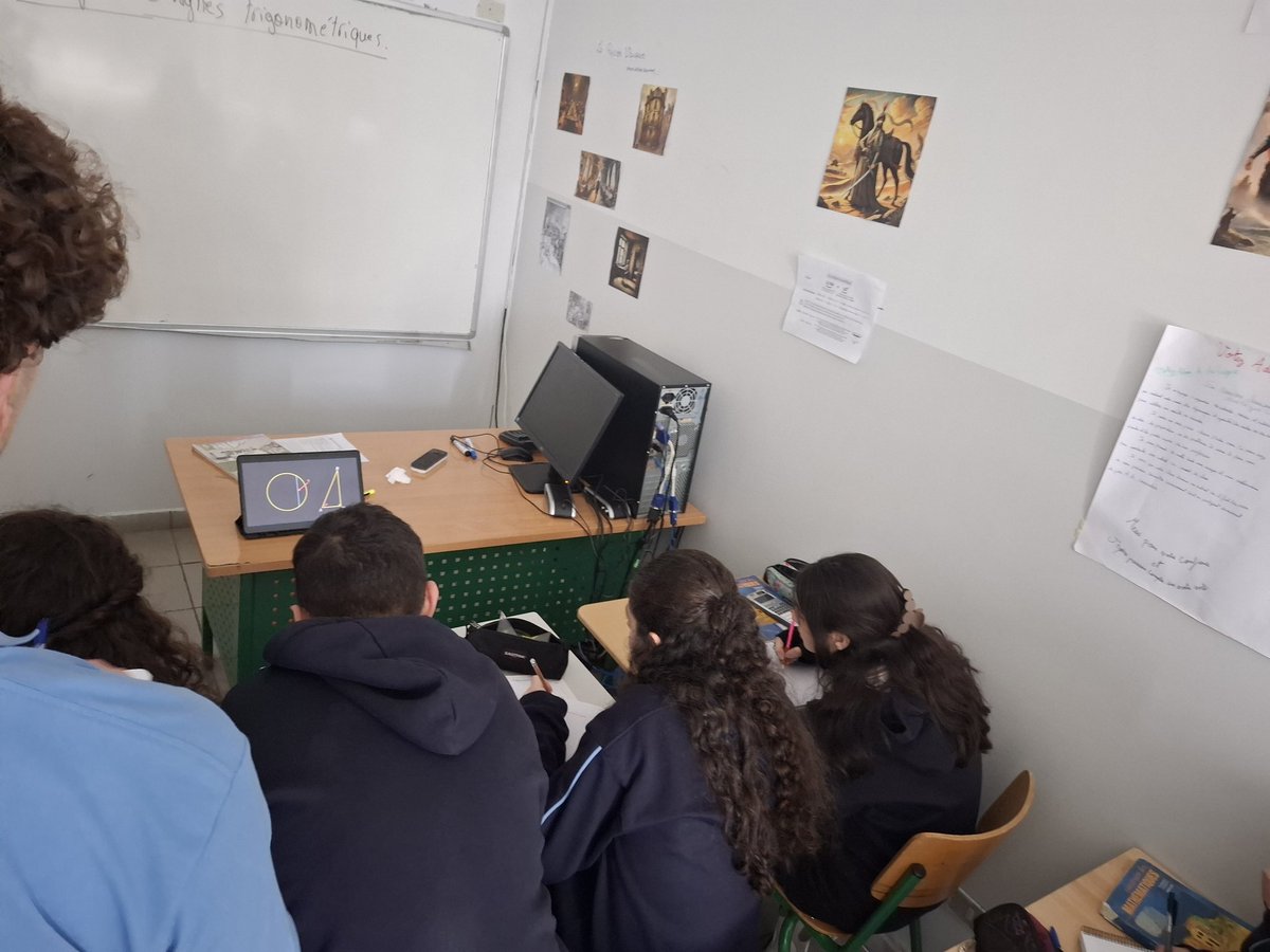 youssefsaad1996's tweet image. Learning trigonometry with enthusiasm! 📐🎥 My grade 10 students are fully engaged, discovering properties through a video. Making math both visual and enjoyable! #Trigonometry #MathInAction #EngagedLearning