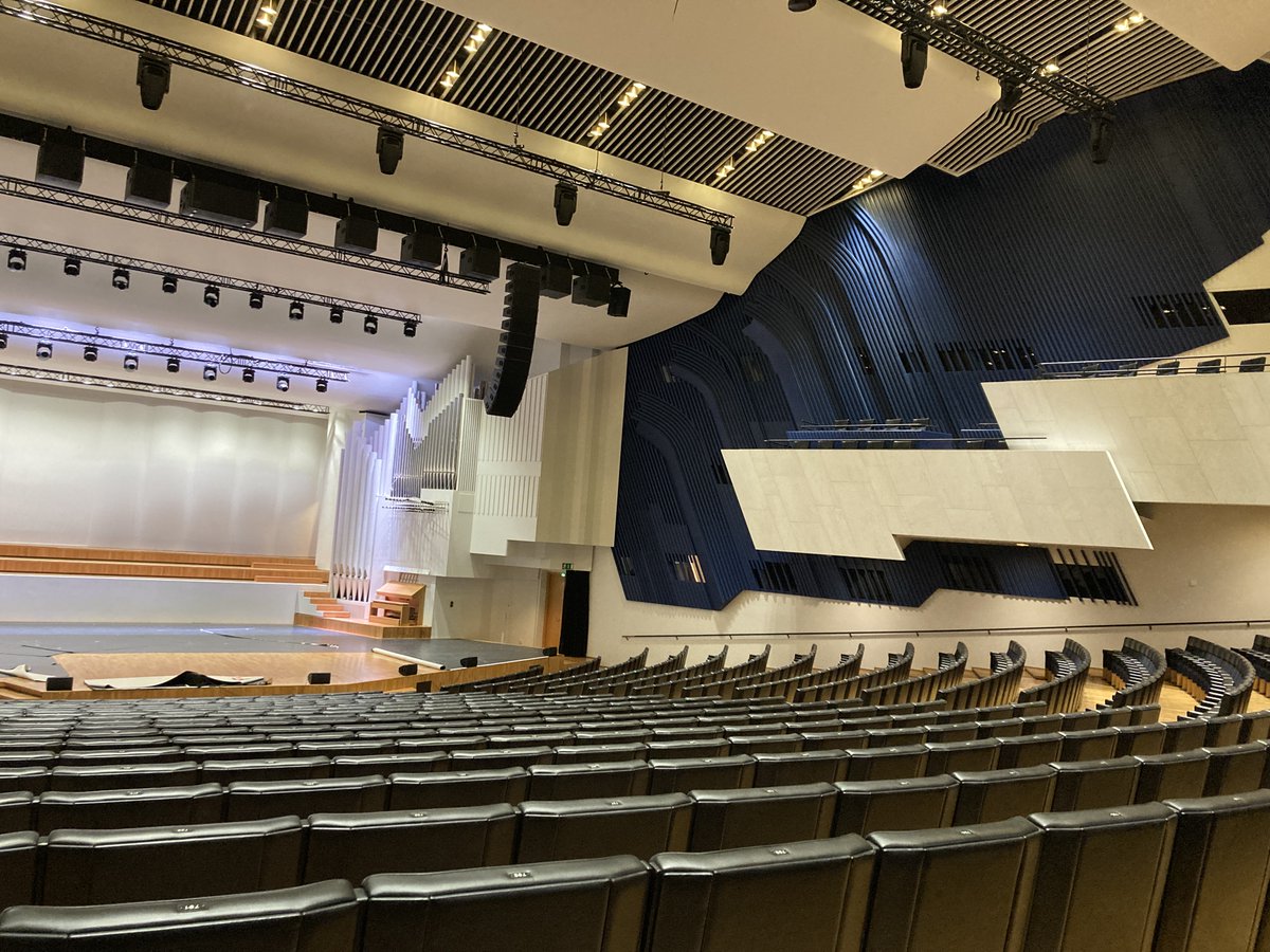 Hyvää Alvar ja Aino Aallon sekä suomalaisen arkkitehtuurin ja muotoilun päivää 🇫🇮