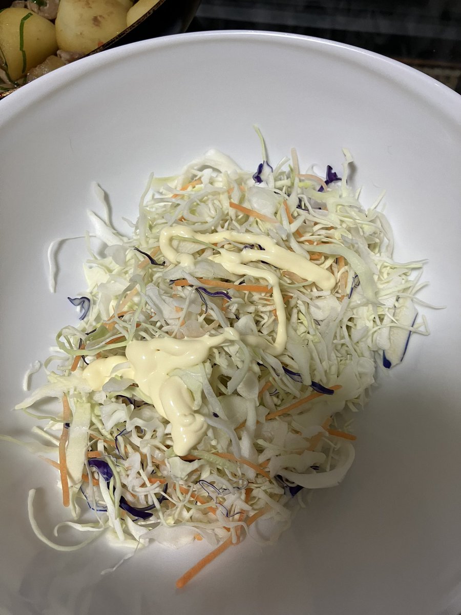 今日も昼晩は米パン麺抜き生活

体重80.05キロ 