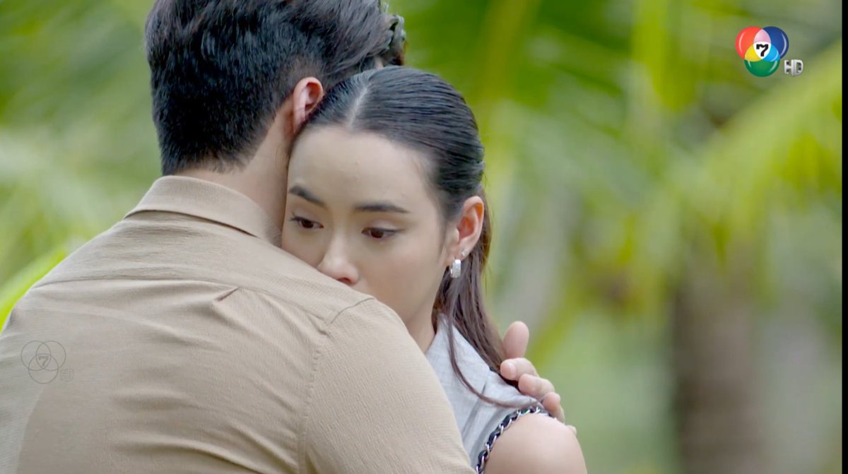 Zarena_u's tweet photo. ไม่เป็นไรนะ เรามาลืมอดีตไปด้วยกัน

game of love 
#ไฟน้ำค้างEP29 https://t.co/oEzUVU7FxQ