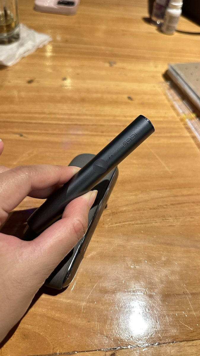 doksunniee's tweet photo. for sale iqos iluma good condition pemakaian 1 bulan 600k nego tipiss #wts #iqos #iluma #iqosiluma https://t.co/PJCnxwClHP