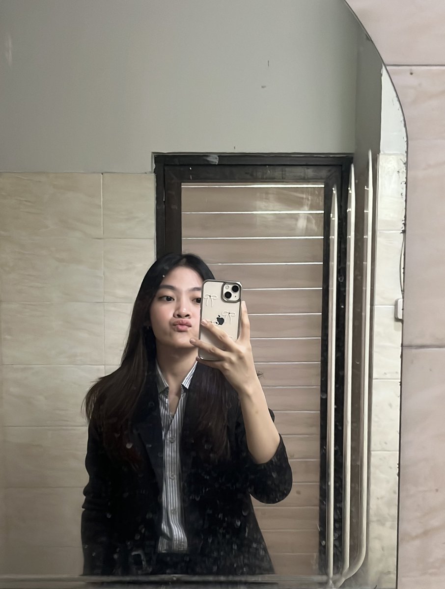 sintaannora's tweet photo. Apa ya? https://t.co/d43hMqMpdj