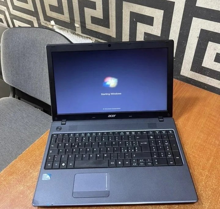 Available NOWWWW

Dm or contact us via WhatsApp 
+2349042831079

Fairly used 💙💙
Affordable price tag....