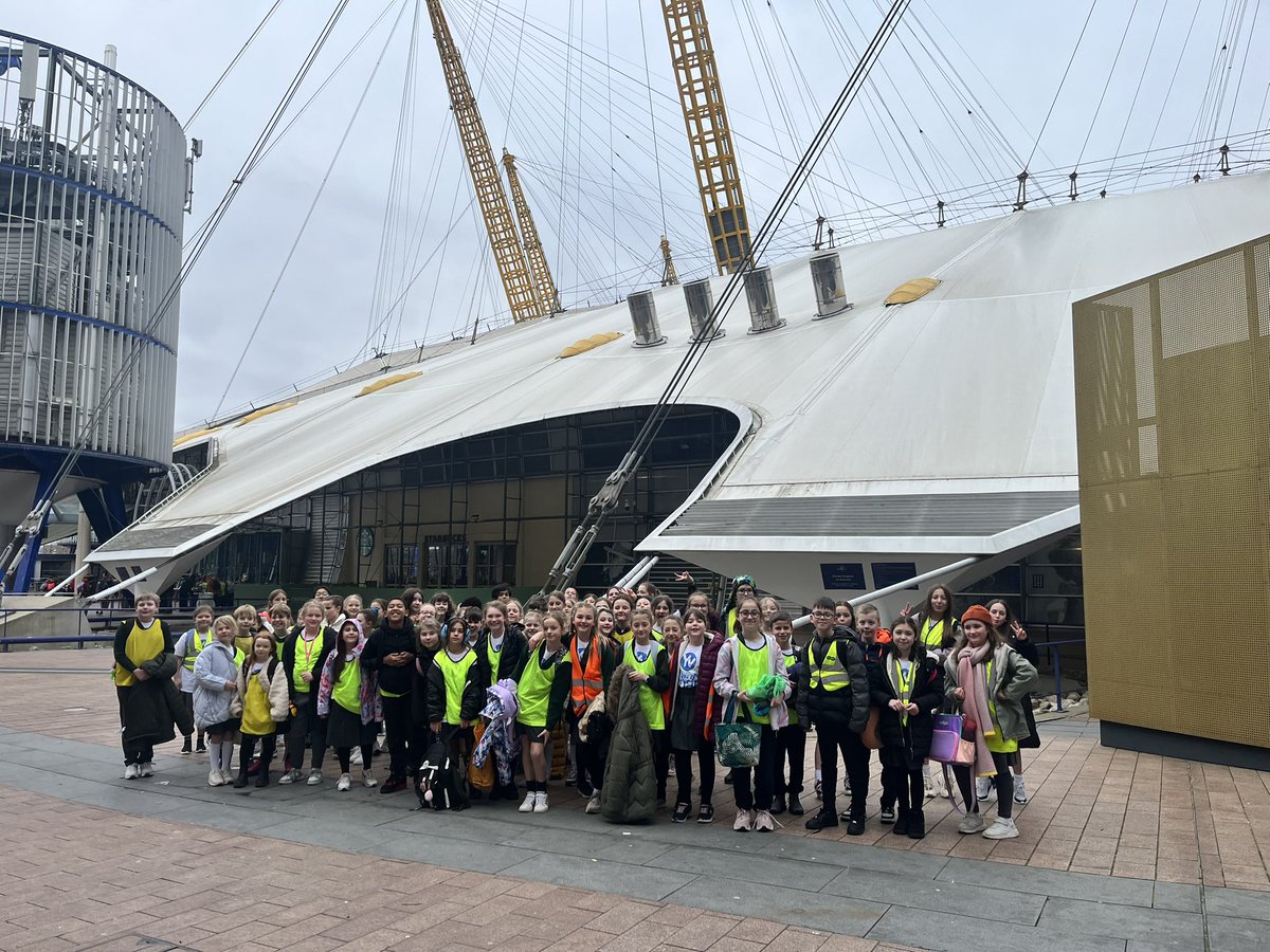 Vale School tweet media