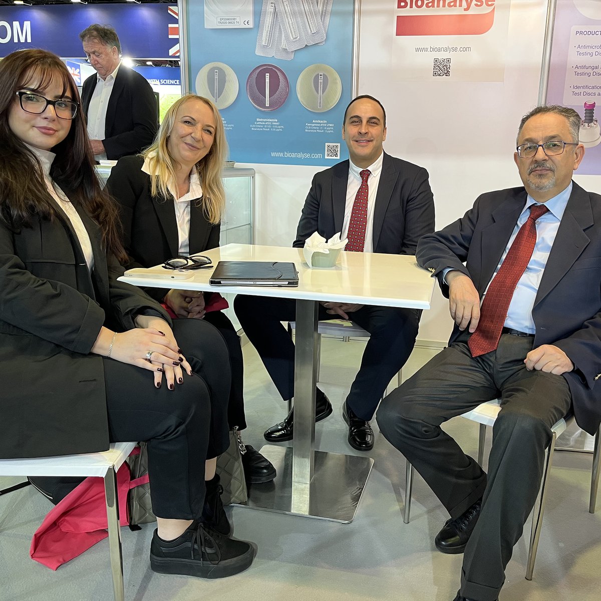bioanalyse's tweet photo. Our exhibition at the medlab Middle East (3-6 February) has started today. We would be pleased with your valuable visit to our booth.
Our booth: Z2.L31
#Bioanalyse #MedlabMiddleEast #Medlab2025 #HealthcareInnovation #MedicalExpo #LaboratoryTechnology https://t.co/gZIwgsBNdo