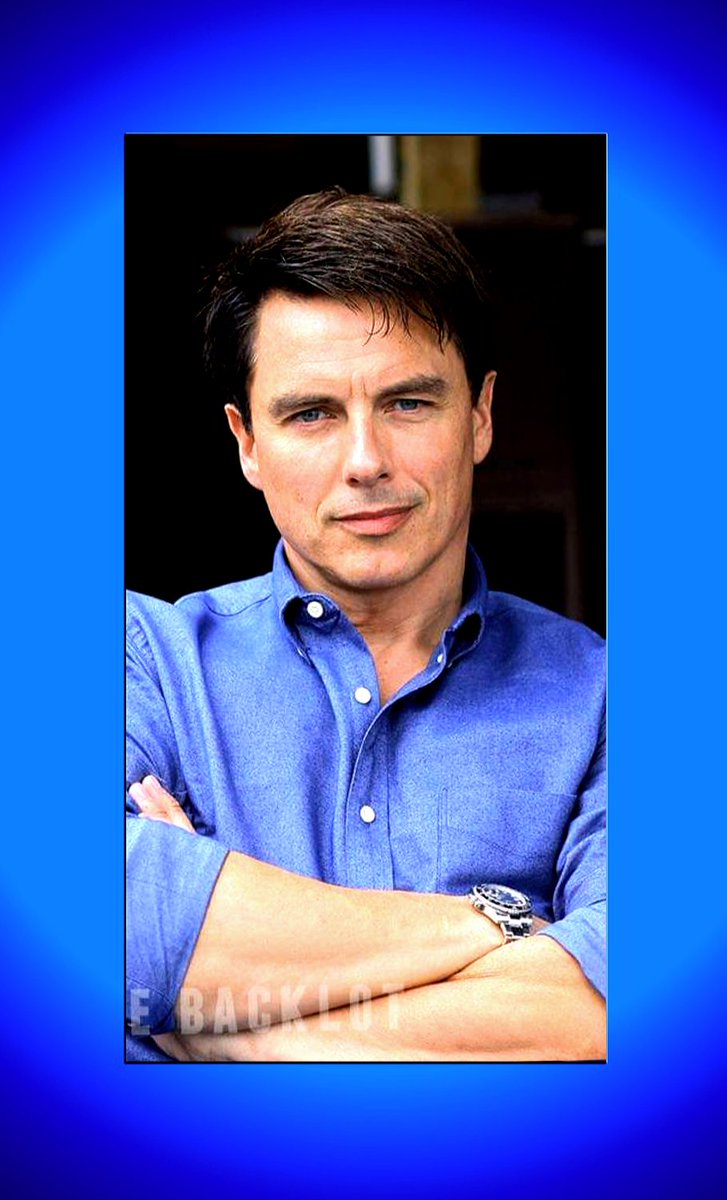 lyncarol62again's tweet photo. Happy Birthday @_VictoriaManson! Have a wonderful day. Here's a Beautiful PIcture of our Beautiful man @JohnBarrowman to keep you company! Have a great time!🎂🎁💐😀 https://t.co/LLtdhhXLbM