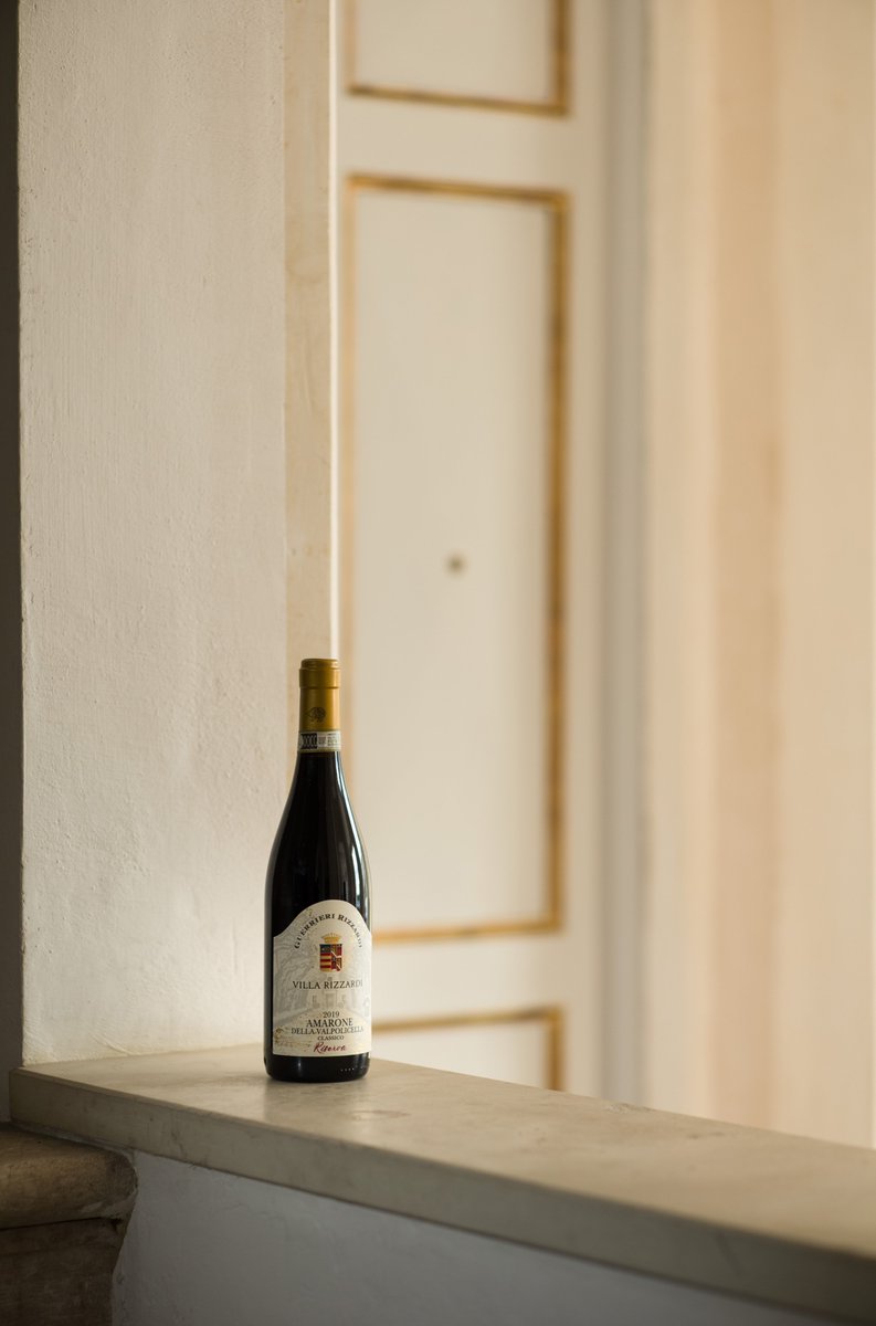 From February 10th to 12th, we’ll be at #WineParis #Vinexposium, one of the most important international wine fairs. An opportunity to share our story and showcase our wines, from the heart of #Valpolicella to the shores of #LakeGarda🍷
Read here👉 guerrieri-rizzardi.it/en/guerrieri-r…