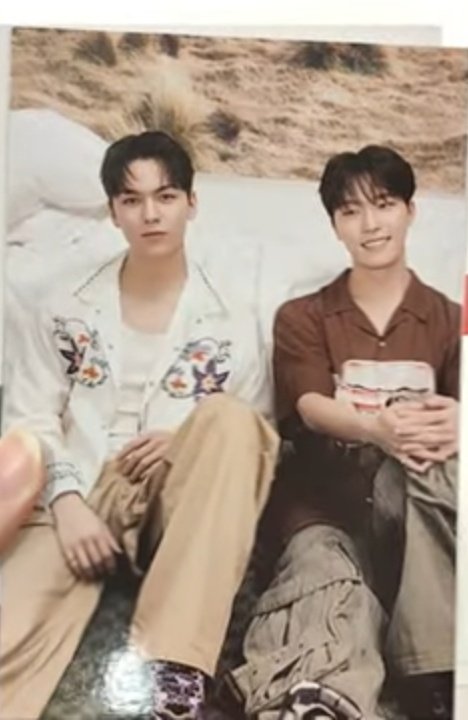verchanist's tweet photo. wtb lfs seventeen ph
🖇️ verchan season's greetings 2025 unit photo (unreleased and weverse pob postcard)
🖇️ onhand or stbo, pref 1 seller only 🥲
🖇️ dm offers

vernon dino hansol lee chan sg 2025 ph  svt unit postcard willing to buy https://t.co/2bs9GwzYpN