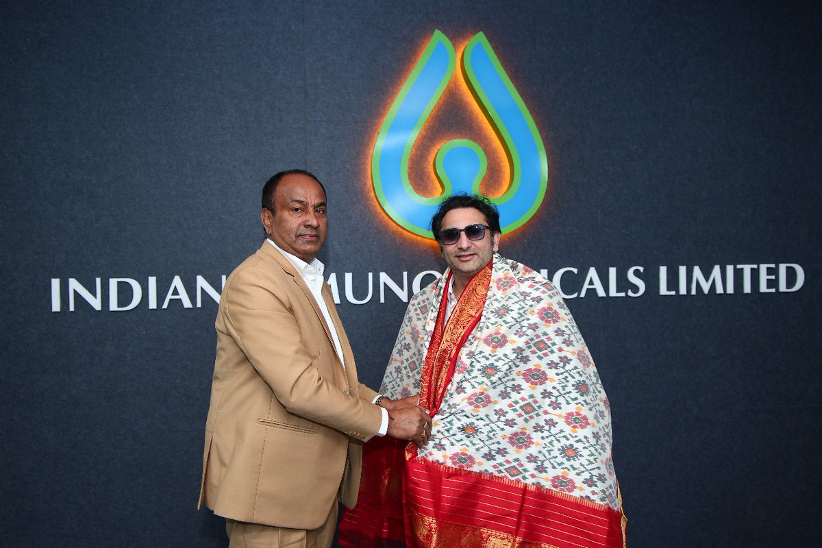 indimmune_'s tweet photo. Dr. K Anand Kumar,  Managing Director of Indian Immunologicals Limited,  hosted Adar Poonawalla , CEO of @SerumInstIndia  and presented the growth story of IIL. Seeing the stellar growth of IIL especially in the last 5 years,  Poonawalla was curious to know what initiatives led to such significant progress. Dr Anand then proceeded to outline the various strategic moves which enabled IIL to scale to its current height. 

Both the leaders interacted with key heads of functions of IIL and discussed about possible collaboration in the field of Vaccines.

Adar Poonawalla was appreciative of the the fact that IIL has played a vital role in the self sufficiency of vaccines in India and also applauded the efforts of IIL   towards Rabies eradication in Thiruvananthapuram  ,Kerala. Poonawalla was happy to note that IIL is well ahead in it's CSR spends.

@NDDB_Coop