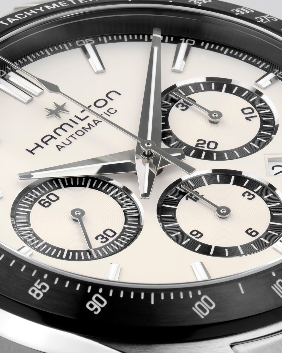 hamiltonwatch's tweet photo. Adventure or black tie? The Jazzmaster Performer Auto Chrono 42mm has the precision, style, and 60-hour power reserve to match any occasion: https://t.co/ufVubjPv8u

#hamiltonwatch #jazzmasterperformer #autochrono #luxurytimepiece
(Ref. H36606110) https://t.co/DMjXud1iwj