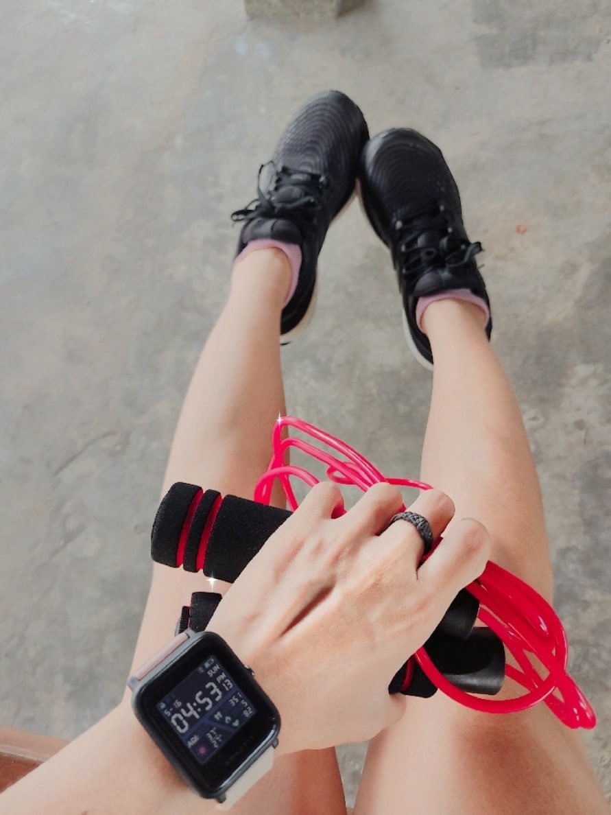 อยากวิ่งเก่งเหมือนพี่ตูน แต่ข้าวเหนียวมูนไม่เข้าใจ 

#โสด #ธระกิจส่วนตัว #ชอบเทยว #ธรรมชาต #ทะเล #กางเตนท์ #แคมปปิ้ง #ฝากรทวิตติดหัวใจให้ด้วยน้าาา #ไมรับงาน