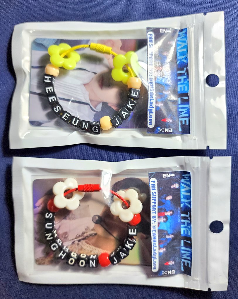 ENHAsLadyLove's tweet photo. #ELL_WTL_FanSupport
#ELL_Freebies #ELL_FanSupport
Actual Items:
✅️ Rotating Screw Wire (member's name) Keyring
+ Lomo Cards
#엔하이픈 #ENHYPEN #WALKTHELINE_IN_BULACAN
***
kindly mention/tag if you received any of the items below (tg moots)🙆♀️
thank you 🫶 https://t.co/fmRJmukHyg