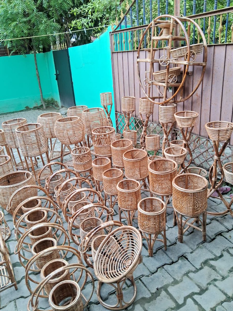 socialethica's tweet photo. 🌿 Transform Your Space with Our Elegant Cane Planters! 🌿

Add a touch of natural charm to your home with our beautifully handcrafted cane planters.

For more details, you can call or WhatsApp us on +91 9284017619 / 7972033251 or visit our website https://t.co/0IW5v44SGL https://t.co/McSCFexmjf