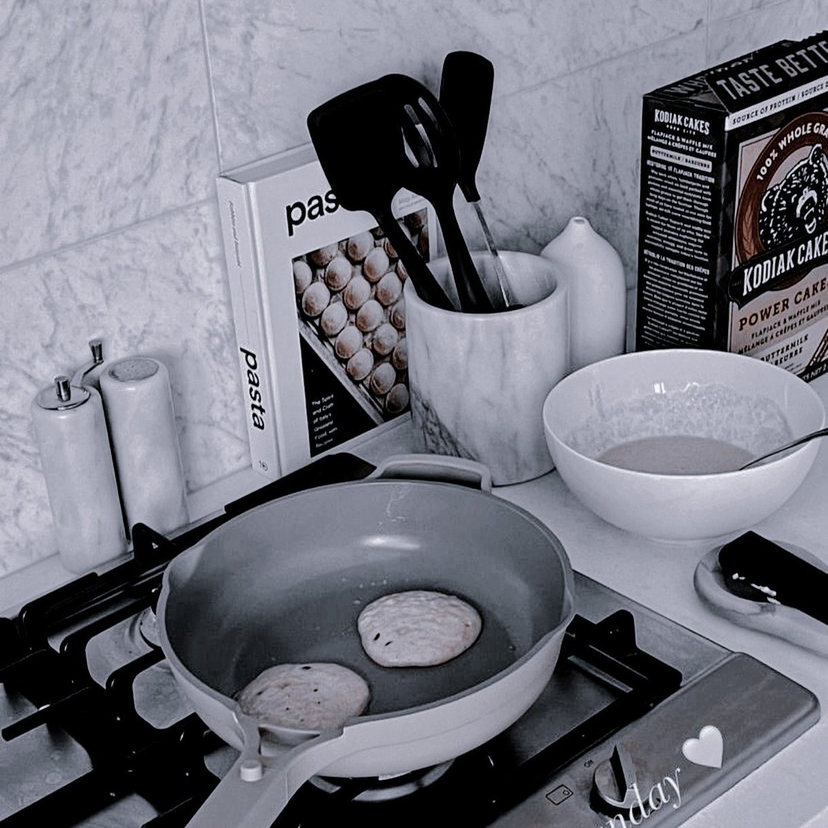 ᅟᅟᅟᅟ، ꪜ𝐨𝐥𝐜𝐚𝐧𝐢𝐜 𝐰𝐢𝐭𝐡 𝐞𝐥𝐞𝐠𝐚𝐧𝐜𝐞 tweet media