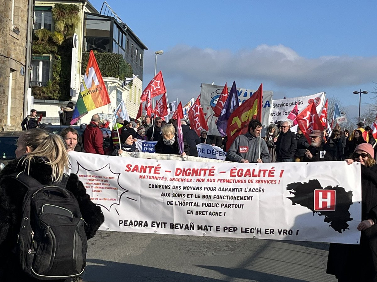 Gael Roblin (@gaelroblin) on Twitter photo Kalz a gaoziou e #brezhoneg zo bet enrollet gant <a href="/RadioBreizh_bhs/">Radio Breizh</a> disadorn e #Gwengamp e-pad ar vanif evit ar yec'hed #bzh #bzhg radiobreizh.bzh/episode/70422 Kalz a gaoziou e #brezhoneg zo bet enrollet gant <a href="/RadioBreizh_bhs/">Radio Breizh</a> disadorn e #Gwengamp e-pad ar vanif evit ar yec'hed #bzh #bzhg radiobreizh.bzh/episode/70422