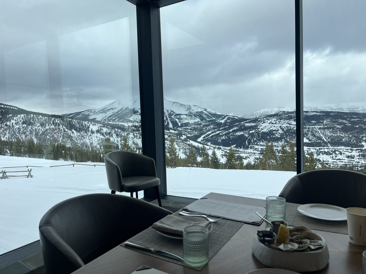 Meenan2Tweet's tweet photo. Achieved a decades long goal to ski the YC in Big Sky.  Amazing! https://t.co/V1gwcQ4QYE