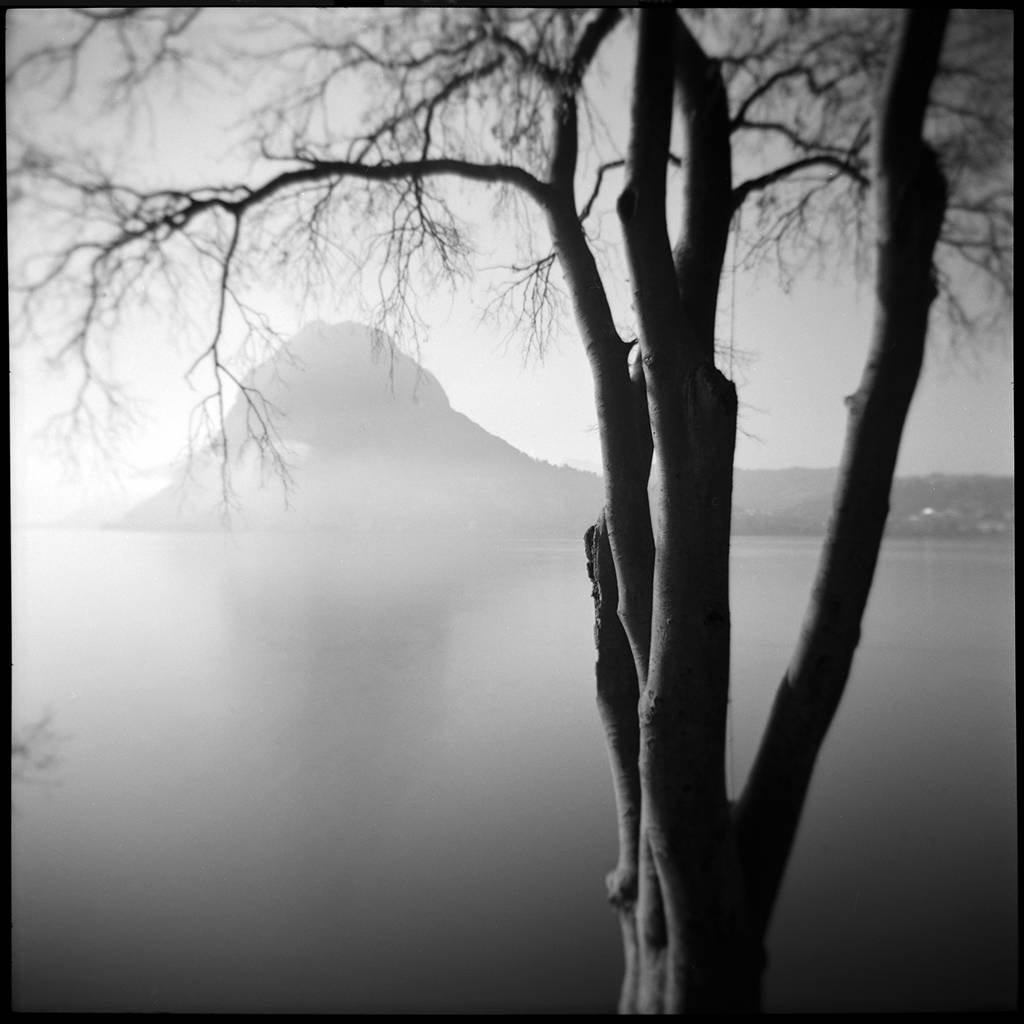 artlimitednet's tweet photo. Sweet and warm awakening by Pierre Pellegrini https://t.co/n5OWhLBQjx
#dailyart #blackandwhite #bnw_oftheworld #film120 #120love #longexposurephotography #analogclub #sublime #river #landscape #lomography #analogphotography #mediumformat #filmphotography #blackandwhitephoto… https://t.co/O7rP96QOdY