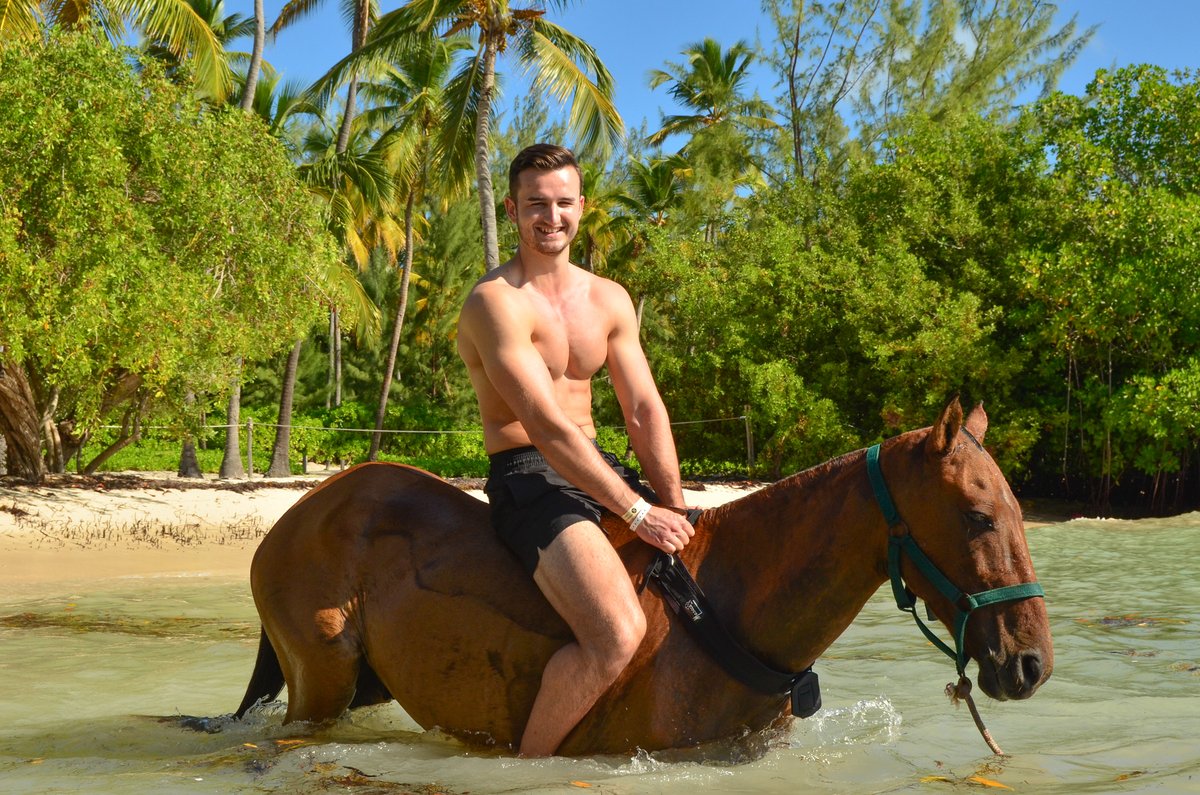 🌴✨ Embark on a one-of-a-kind adventure as you ride through stunning landscapes and swim alongside majestic horses in crystal-clear waters. A perfect blend of nature, elegance, and excitement awaits! 🐎🌊

✨ Book your ride today and let the adventure begin!

📲 +1 809 862 7200