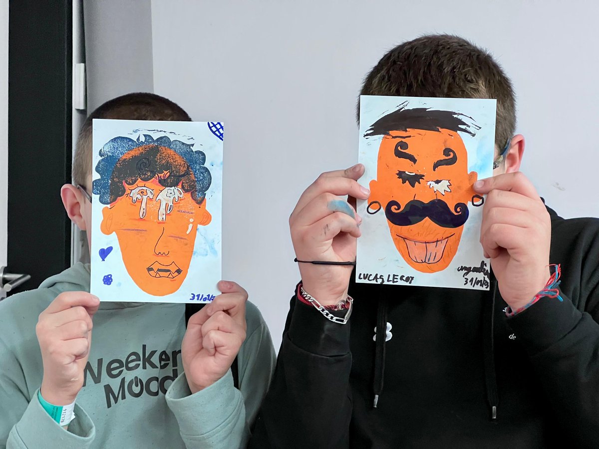 JeanRostandGers's tweet photo. Retour en images de notre dernière journée au @bdangouleme avec nos 6eme ! Journée riche en rencontres, découvertes et dessins... @dsden_32 @actoulouse #peac #projetbd https://t.co/LxsMH4PauU