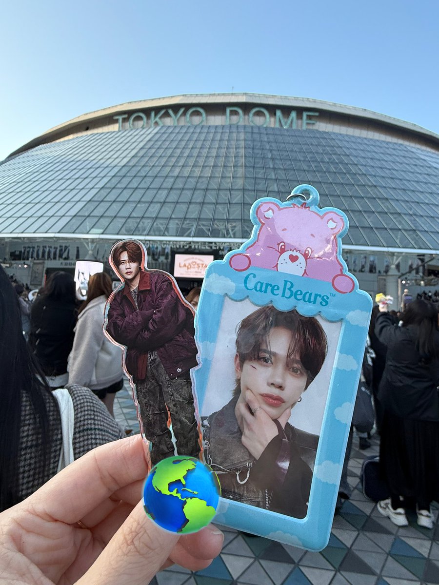 _bule_rouge1224's tweet photo. 2025年初現場でした！🧡💙
今年は特にお祭り感あったな〜！
しばらく現場ないの悲しいなと思ったけどもう次1か月後だった😂✨
来月も楽しみ🥰 https://t.co/9tMq5AysGC
