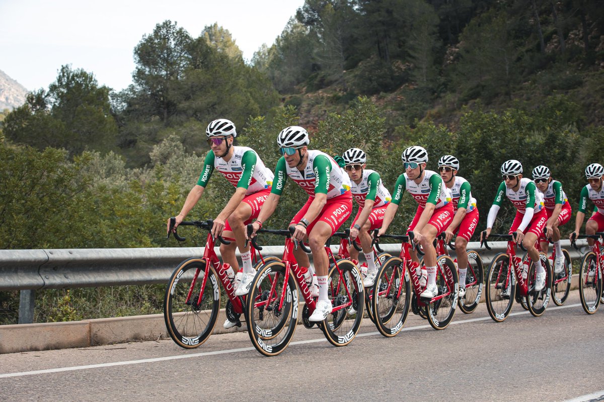 0xRogueAlpha's tweet photo. Photographic summary of our training camp in @olivanovaresort with a lot of hours on the bike, the first races of the season and collective work ultimately 🚴🏻‍♂️🏋🏻🏁

Thanks once again to olivanovaresort for hosting us and offering us the best facilities 🏨 ☀️👋🏻

#BornFromPassion https://t.co/089RyLWh8S