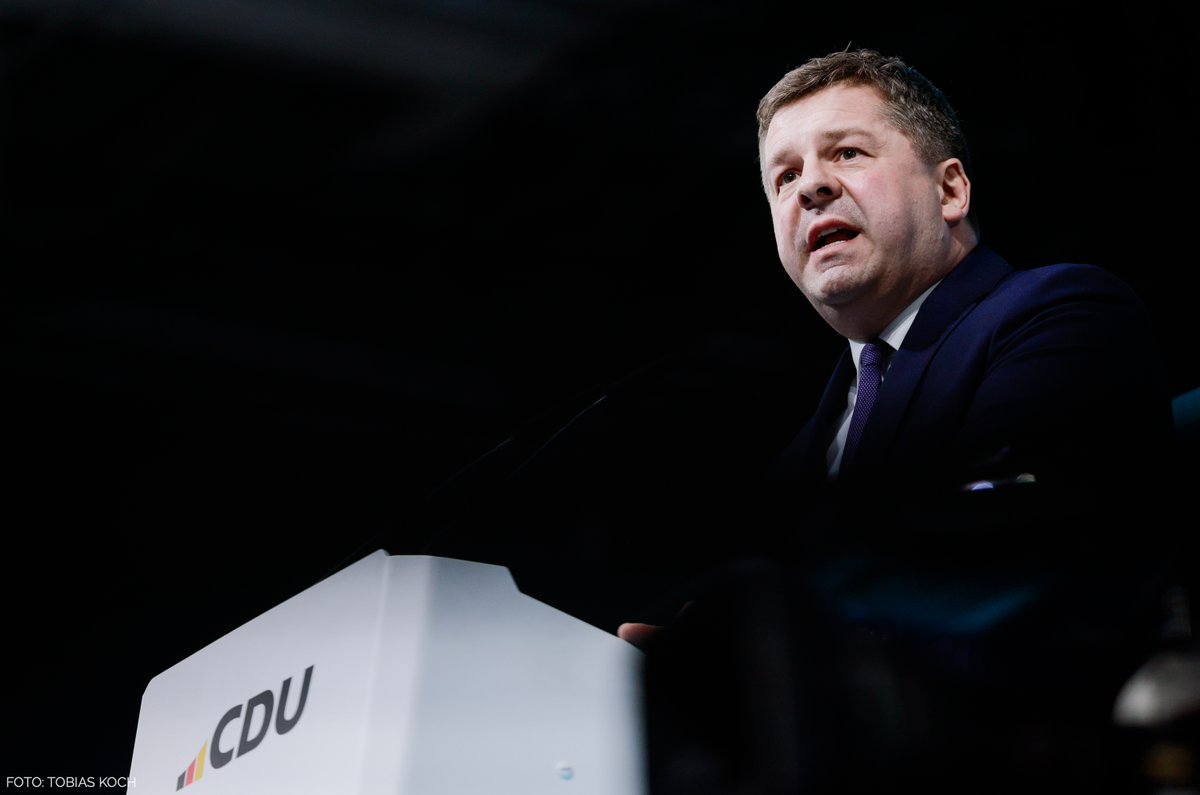 CDU Deutschlands (@cdu) on Twitter photo .<a href="/schulzeeuropa/">Sven Schulze</a> auf dem #cdupt25 über einen Berufsstand, der uns seit jeher am Herzen liegt: „Die Bauern verlassen sich auf uns und die Bauern haben Bauernregeln. Von diesem Parteitag kann eine Bauernregel ausgehen: <a href="/_FriedrichMerz/">Friedrich Merz</a> erfreut das Bauernherz!“ .<a href="/schulzeeuropa/">Sven Schulze</a> auf dem #cdupt25 über einen Berufsstand, der uns seit jeher am Herzen liegt: „Die Bauern verlassen sich auf uns und die Bauern haben Bauernregeln. Von diesem Parteitag kann eine Bauernregel ausgehen: <a href="/_FriedrichMerz/">Friedrich Merz</a> erfreut das Bauernherz!“