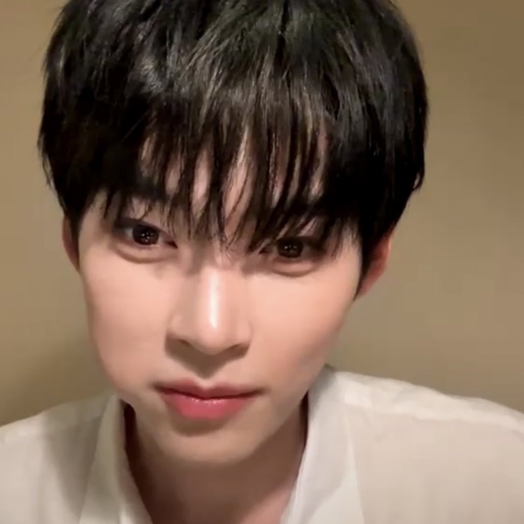 hbzzoa's tweet photo. 햄쭈머니에 해씨저장하는햄냥이 https://t.co/FUTebH5vo1