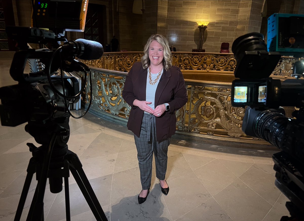 Emily Manley tweet media