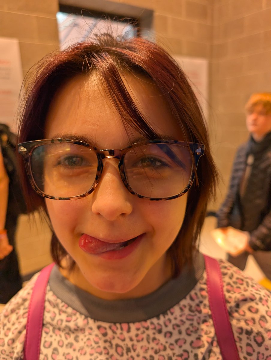 It's the first FUNNY FACE FRIDAY of February!!!

🤪😜🥸🤡😎🤓

Go Bulldogs!!!🐾

#RMSBulldogs #RidgelandReady #CollegeWorkLife