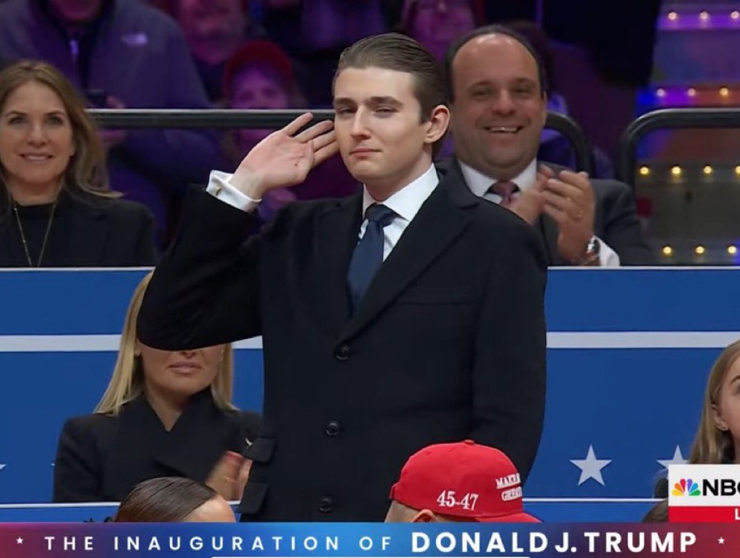 Pool 2. Paulie tweet media