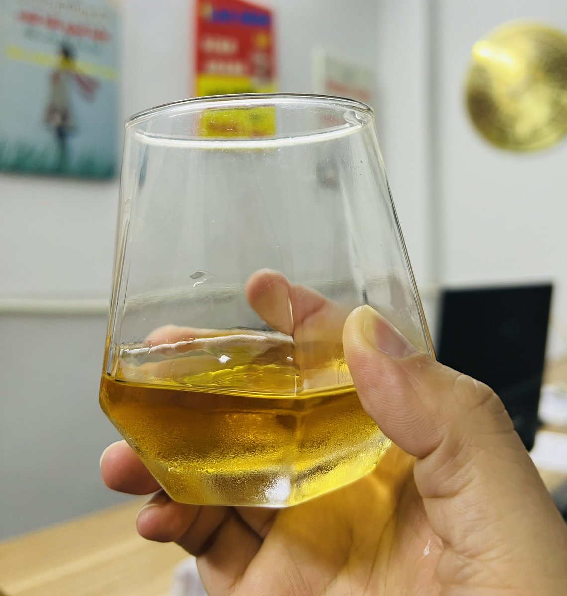 Chúc mừng khai xuân!

Chúc anh/chị/em một năm mới Tài lộc dồi dào – Công việc hanh thông – Gia đình hạnh phúc. Mọi sự suôn sẻ, vạn sự như ý, làm đâu thắng đó.
Xuân sang đắc lộc, cả năm đại cát.