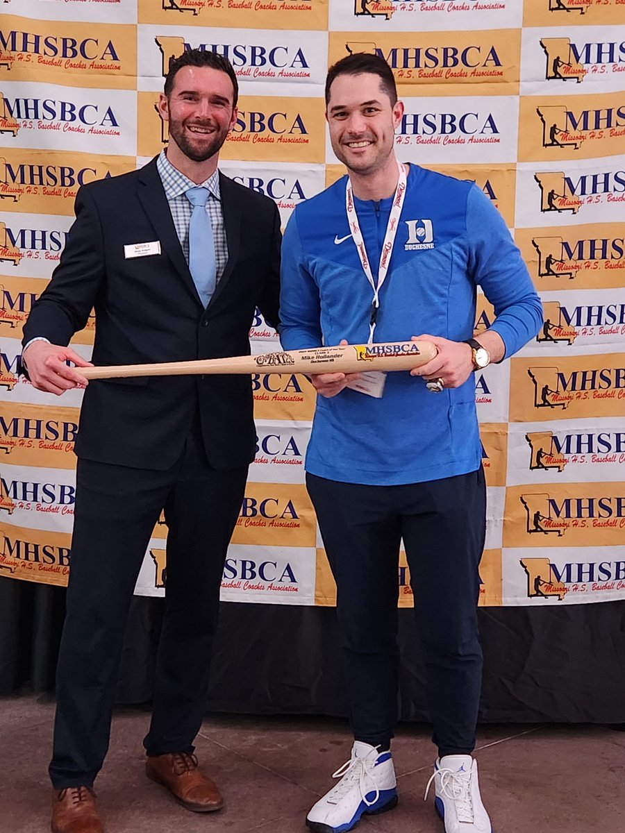 DuchesneHS's tweet photo. Congratulations to DHS Baseball Coach Mike Hollander ’09, who was named 2024 Missouri High School Baseball Coaches Association Class 3 Coach of the Year!

He received the award and was a guest speaker at the Baseball Coaches annual meeting on Saturday, January 25.

#DHSPioneers https://t.co/W6qVI6rLn1