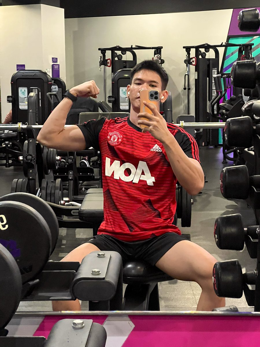 anthonykrub's tweet photo. อัพเดทกันหน่อย💪🏻 https://t.co/2xic8tPgLO