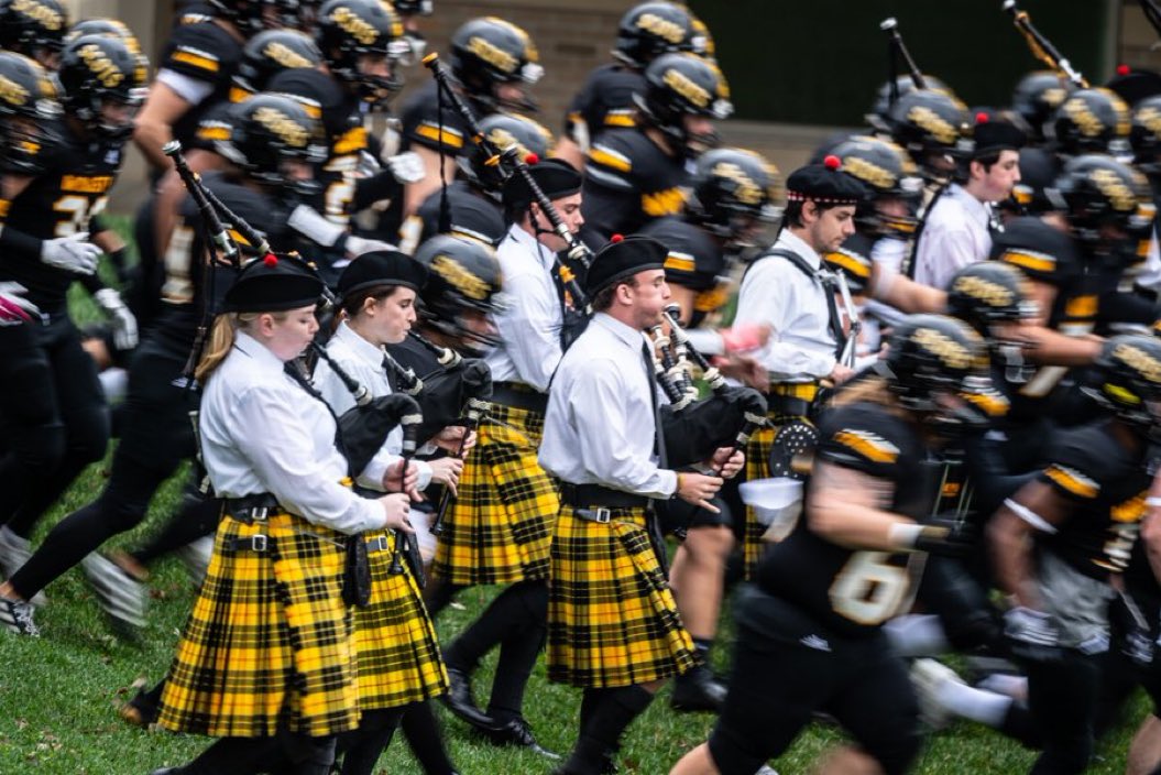 Defense getting stronger from TX! #StormtheField. #GoScots