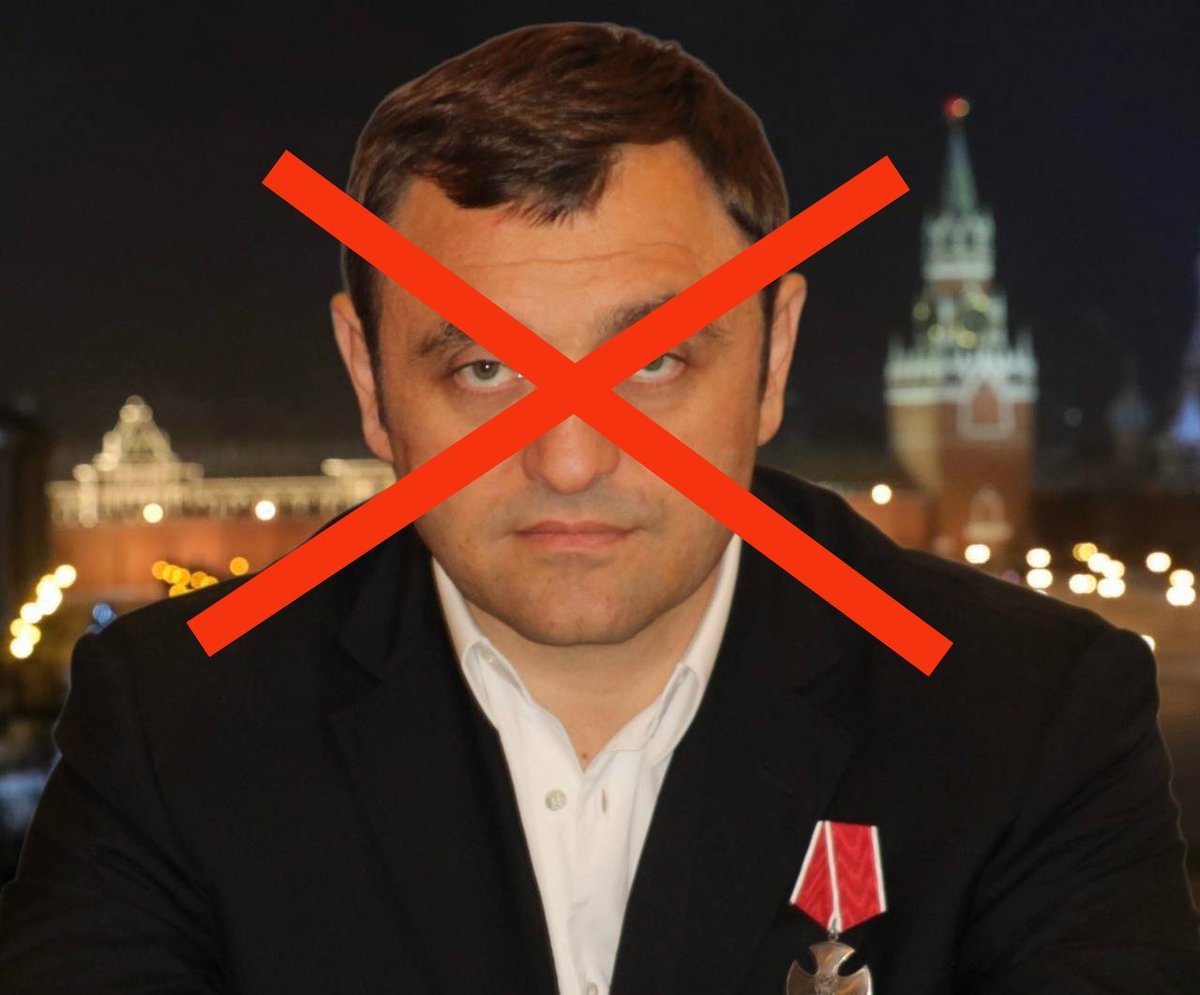 galluzzilucio's tweet photo. .Buongiorno:
🔴 #ArmenSarkisyan, mafioso agli ordini di #Putin, assassino di #ucraini, criminale di guerra, ricercato da #Kyiv, fondatore e capo della milizia armata armena "Battaglione #Armat", presidente della federazione boxe del #Donesk è stato eliminato oggi a #mosca. https://t.co/PYxcJyRKcw