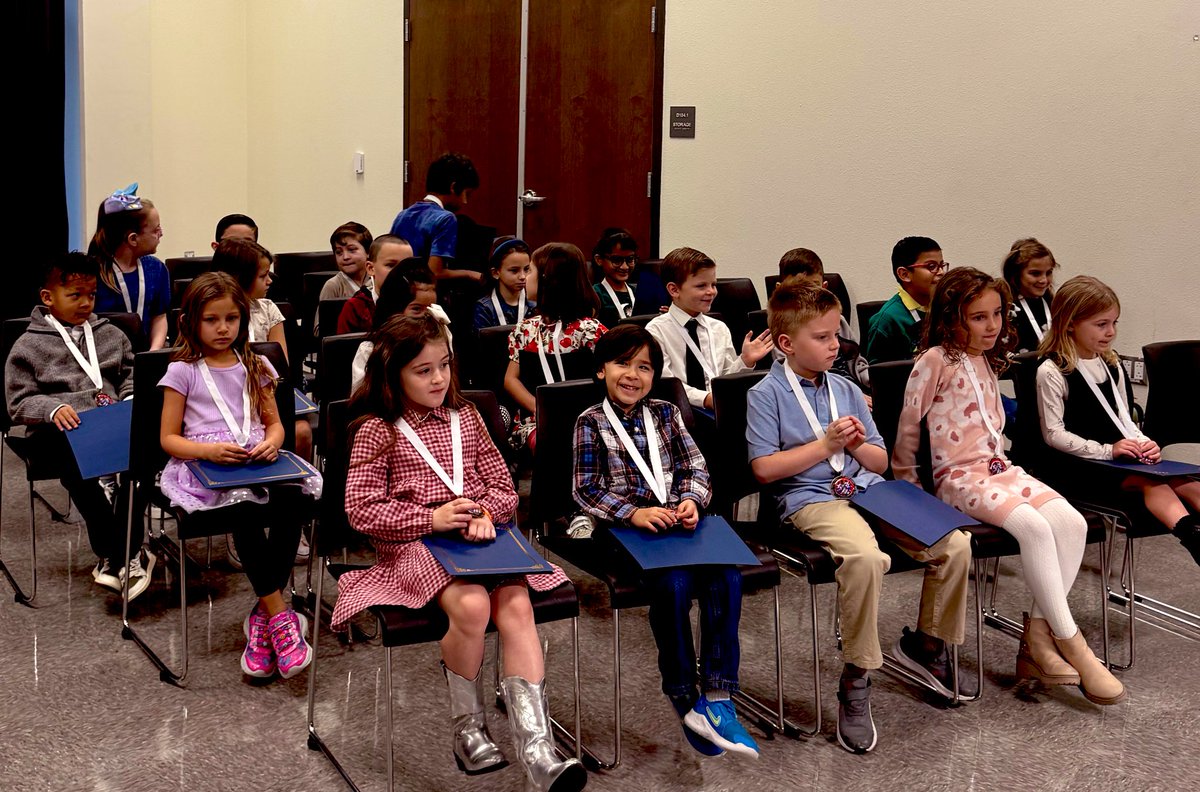 ViolaWilsonElem's tweet photo. Very excited to have honored some amazing wolves during our first knighting ceremony last week! We are so proud of these students as they were recognized for their incredible kindness, perseverance, respect, and many other admirable character traits! #wolfpack #knighting https://t.co/bl5TgAgweo