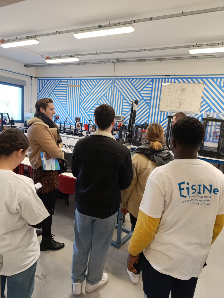 ei_sine's tweet photo. 📸Retour en images sur la Journée Portes Ouvertes du #campus Moulin de la Housse à Reims et du campus Sup Ardenne à Charleville-Mézières.
👨‍💻 Vous souhaitez rejoindre l'EiSINe ? Rendez-vous sur https://t.co/oLBkQF1KGs pour candidater ! 
#JPO @universitereims https://t.co/pheFyyexjM