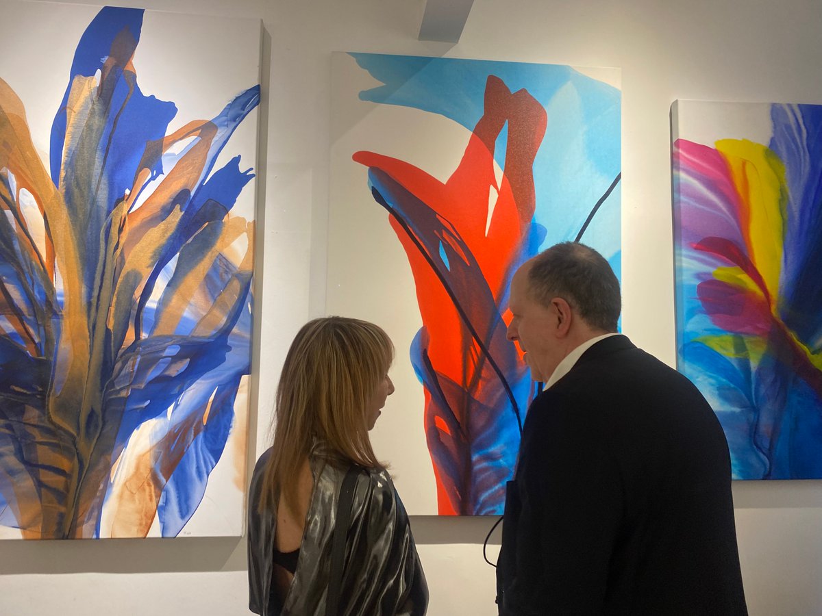 AmsterdamWhitny's tweet photo. Rejoice in the HeARTfelt paintings of DOREEN WULBRECHT at AMSTERDAM WHITNEY GALLERY & Celebrate the Valentine season!
#Chelseainternational #AbstractArt #Nonrepresentational #Nonobjective #ValentinesGift #Painting #Exhibitions #artforsale #Artgallery #Fineart #Art #Gift https://t.co/MDXYjyaCHn