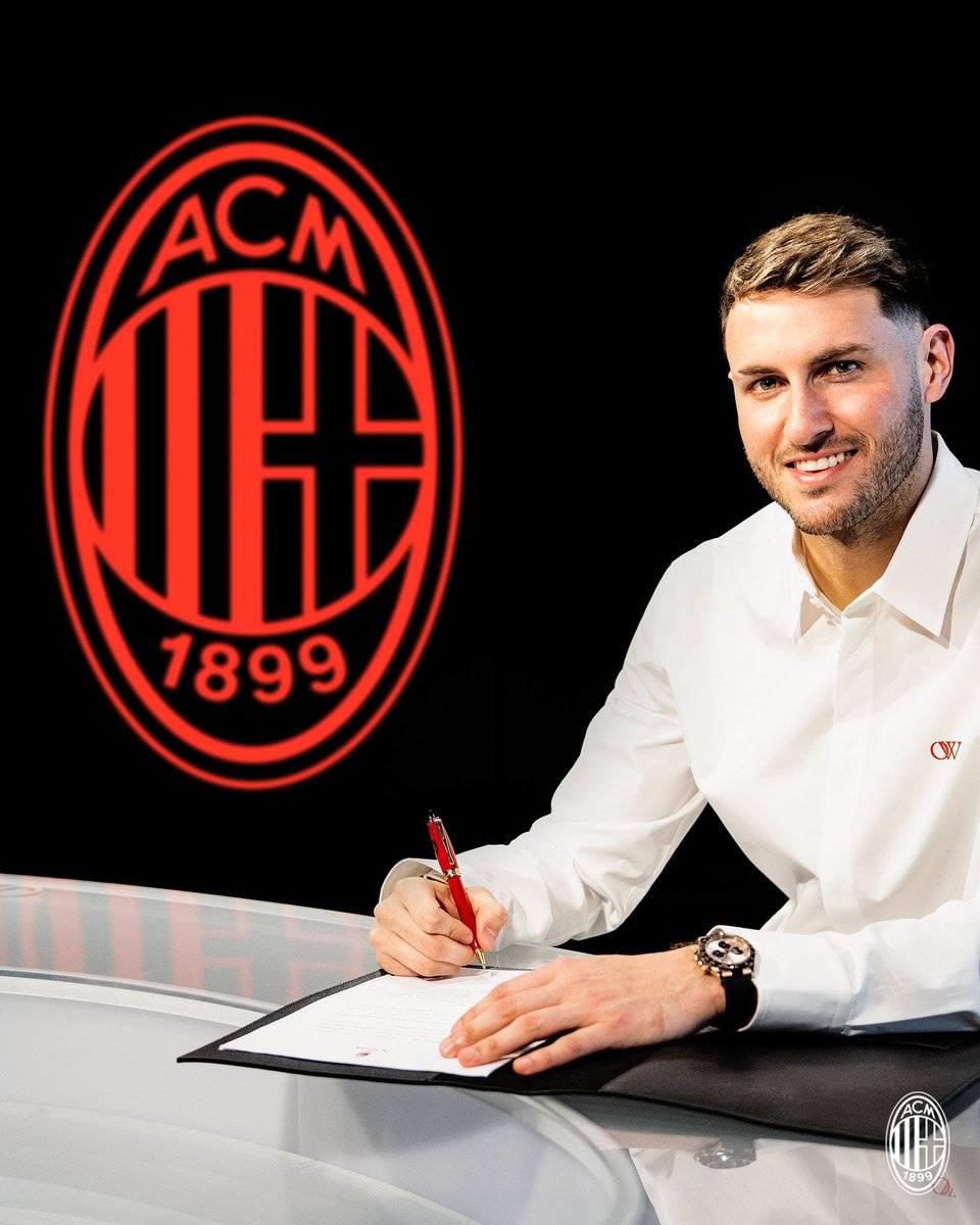 Nuevo Rossonero pero #AzulDePorVida 💙

Orgullosos de ti y de todo lo que estás logrando, Santi. 

Cuídenlo, <a href="/acmilan/">AC Milan</a>.