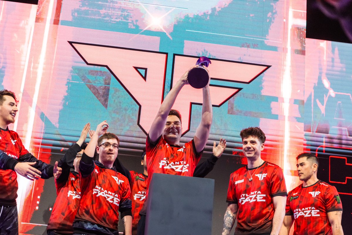 FaZe_Vegas's tweet photo. Good morning 😌 https://t.co/K7xZYwVliS