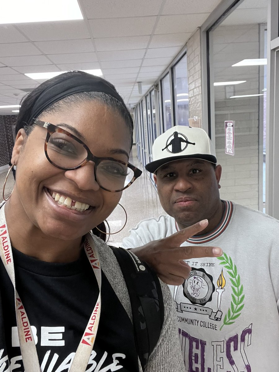 Mrs. Wheatfall tweet media