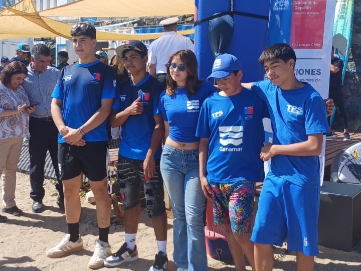 Ultraport_Chile's tweet image. 🌊✨ Nos alegramos de acompañar a #Ganamar en su lanzamiento, una iniciativa que busca acercar a niños, niñas, adolescentes y jóvenes al deporte en el mar. 🏄‍♀️🏄‍♂️ Este evento resalta el impacto de la ley de donación, con @TPS como principal ente donador.
#JuventudConPropósito