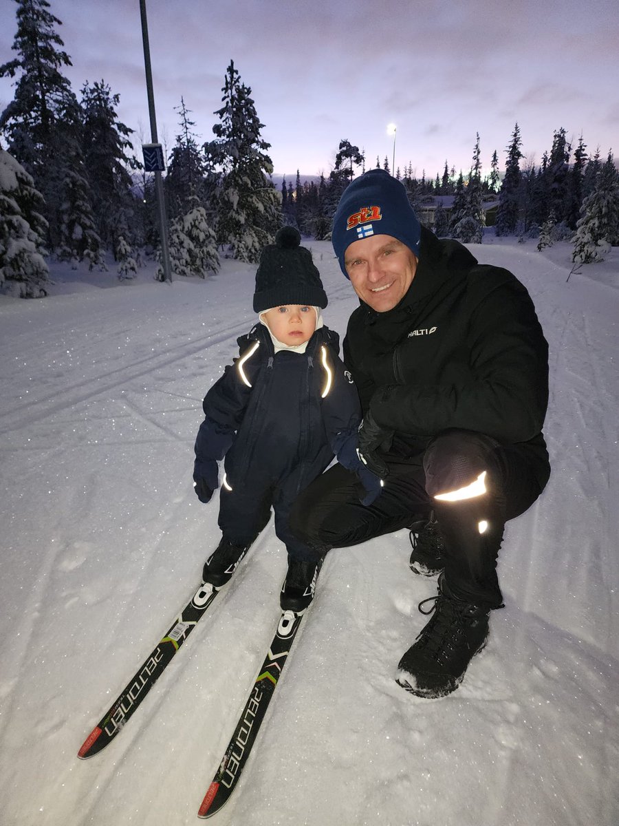 ⛷️⛷️❄️❄️

📸 <a href="/KataHyde/">Catherine Kovalainen</a>