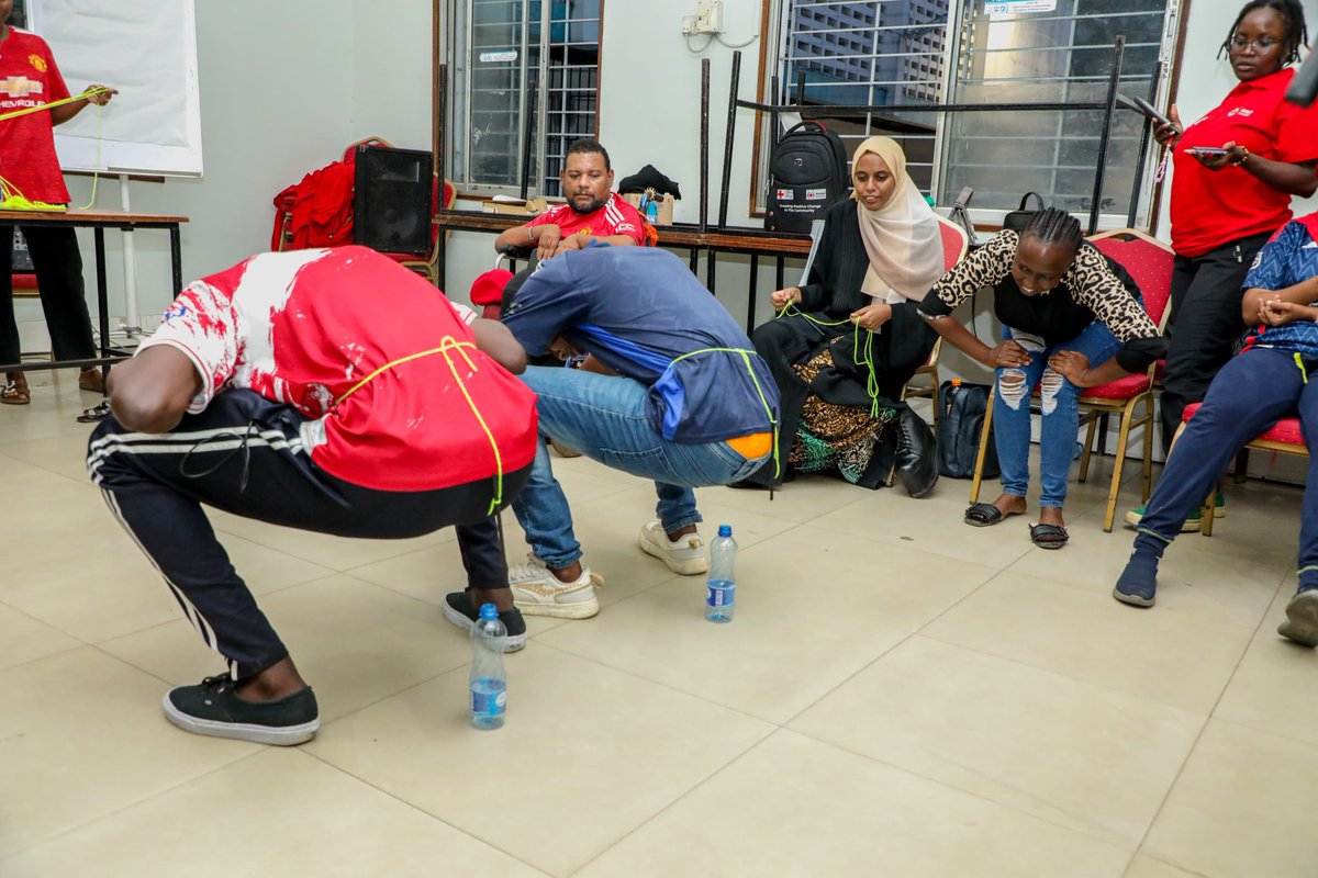 krcs_mombasa's tweet image. Laughter, learning, and lasting memories—this was more than just play; it was a night of change.

#GameNight
#FunWithAPurpose
#EmpowermentThroughPlay