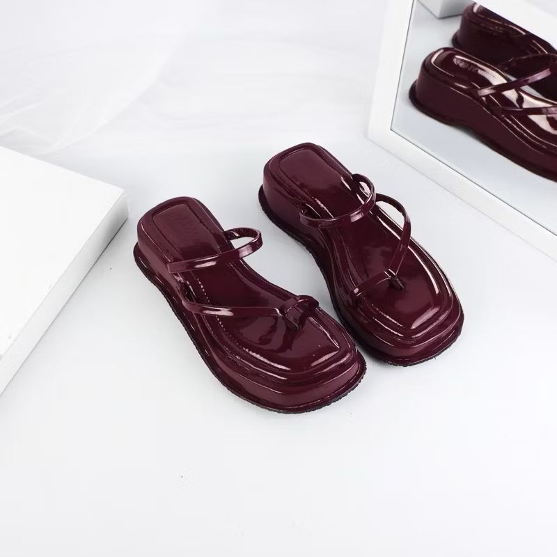 ysai234's tweet photo. Cek adk shoes sandal wanita wedges platfrom terlaris AZZALEA 5cm dengan harga Rp52.999. Dapatkan di Shopee sekarang! https://t.co/ssa4cRAK8X https://t.co/4fDXjrldMe