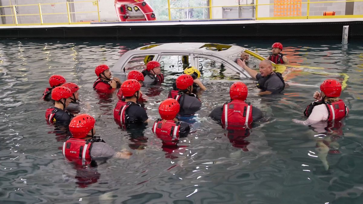 David Hurst tweet media